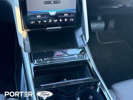 2026 Ford Capri SELECT *627 KLMS RANGE* thumbnail