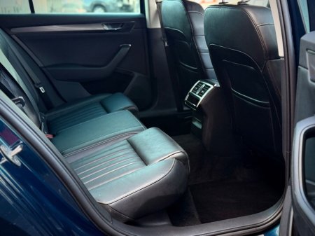 2022 Skoda Superb SE-L TDI DSG // 12 MONTH WARRANTY // SAME DAY FINANCE €27,950 thumbnail