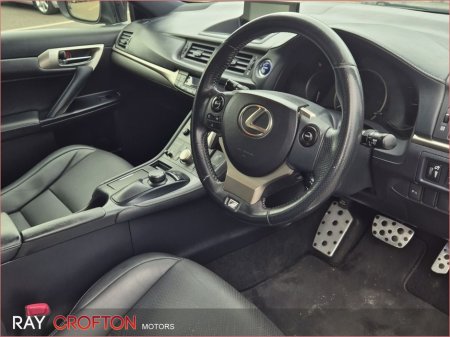 2015 Lexus CT 200 h - thumbnail 2