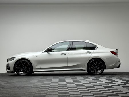 2019 BMW 3 Series 320D M SPORT €27,990 thumbnail
