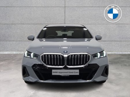 2025 BMW 5 Series - thumbnail 16