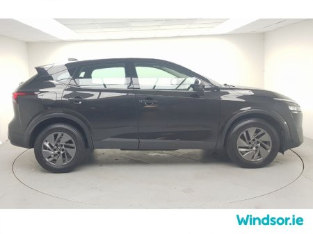 2023 Nissan Qashqai 1.3 PET MILD HYBRID SV CVT €28,995 thumbnail