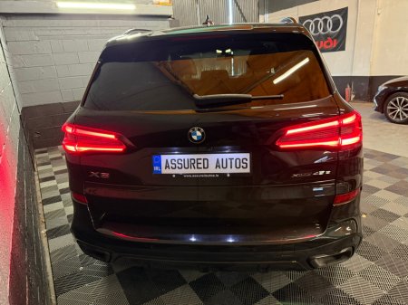 2021 BMW X5 xDrive45e M Sport €51,900