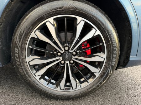 2022 Ford Kuga - thumbnail 8