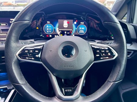 2021 Volkswagen Golf - thumbnail 14