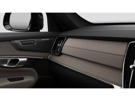 2026 Volvo XC90 - thumbnail 16