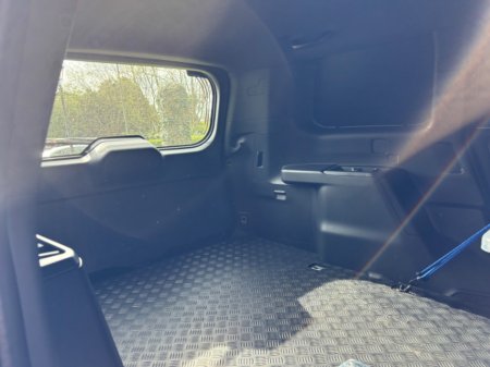 2026 Toyota Landcruiser - thumbnail 12