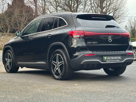 2022 Mercedes-Benz EQA 250+ AMG LINE €29,995 thumbnail
