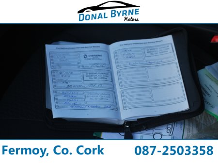 2018 Ford Focus - view 2