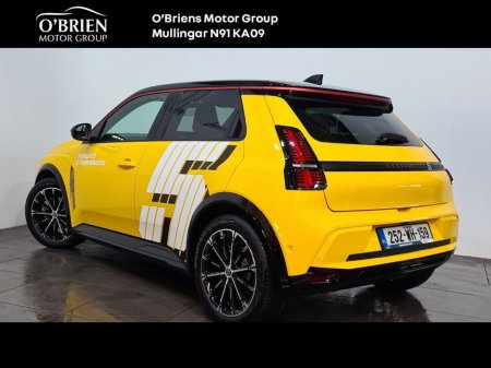 2025 Renault 5 52KW 150hp Iconic €32,900