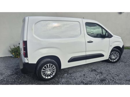 2021 Citroen Berlingo 3DR €10,450