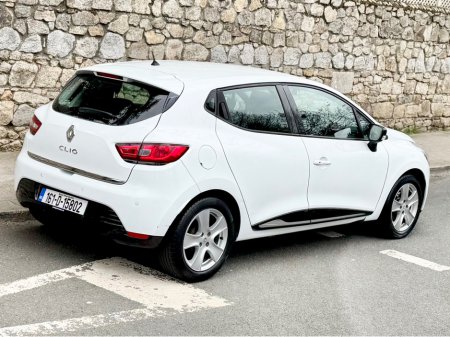 2016 Renault Clio - thumbnail 12