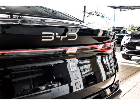 2026 BYD Seal - thumbnail 6