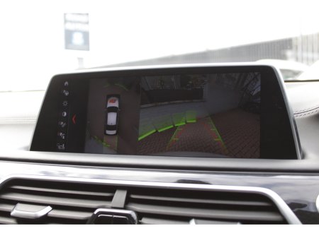 2019 BMW 7 Series - thumbnail 14