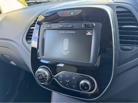 2019 Renault Captur - thumbnail 9