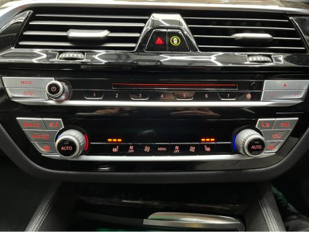 2019 BMW 5 Series - thumbnail 24