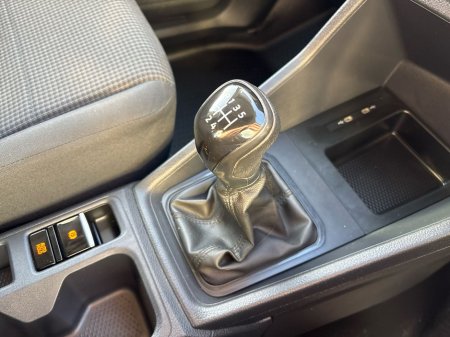 2024 Volkswagen Caddy CADDY CADDY CARGO BUS TDI 75BHP €22,975 thumbnail