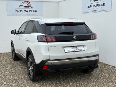 2021 Peugeot 3008 - thumbnail 11