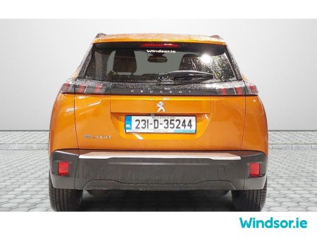 2023 Peugeot 2008 - thumbnail 6