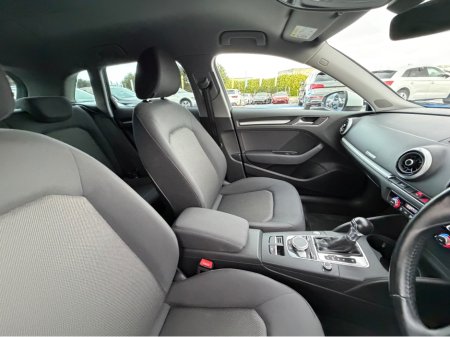 2017 Audi A3 - thumbnail 14