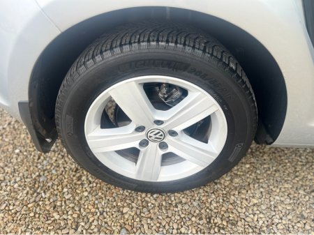 2013 Volkswagen Golf - thumbnail 16