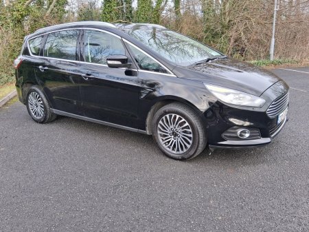 2020 Ford S-Max  €25,999 thumbnail