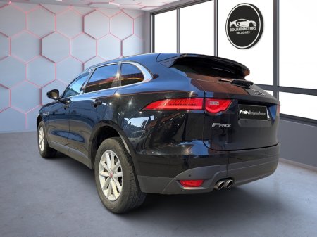 2016 Jaguar F-Pace - thumbnail 6