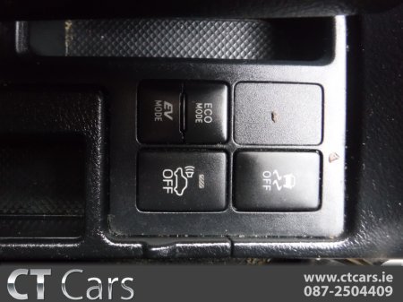 2018 Toyota Yaris VITZ 1.5 AUTO HYBRID LOW MILEAGE €11,950 thumbnail