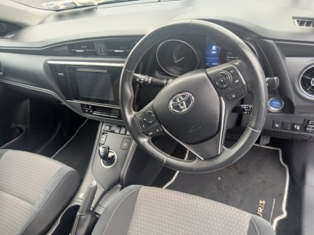 2018 Toyota Auris - thumbnail 6