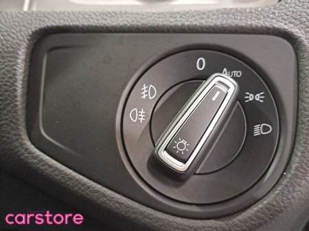 2017 Volkswagen Golf - thumbnail 18