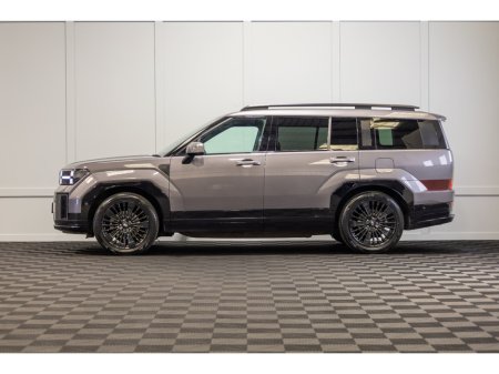 2024 Hyundai Santa Fe - view 3