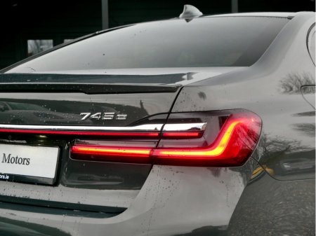2022 BMW 7 Series  €62,950 thumbnail