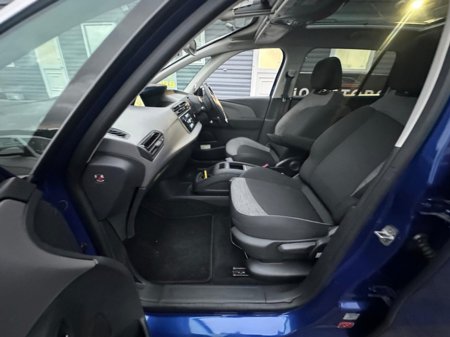 2017 Citroen Grand C4 Picasso 2.0L Diesel Automatic (4926) €16,995 thumbnail