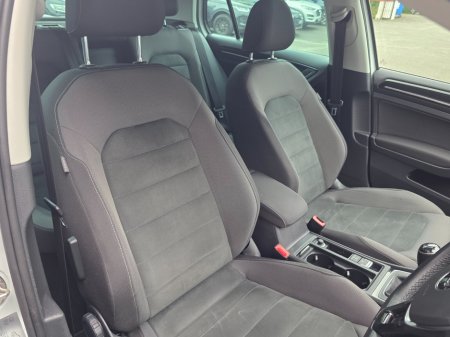 2018 Volkswagen Golf 1.0 TSI 3DR 110HP Highline €15,450