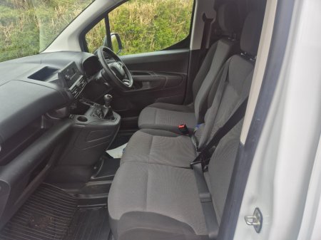 2021 Toyota Proace - thumbnail 9