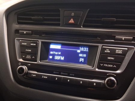 2016 Hyundai i20 - thumbnail 10