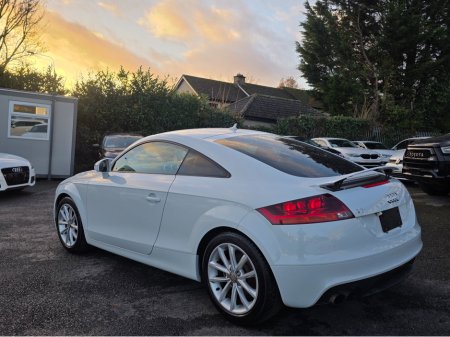 2015 Audi TT 1.8 TFSI FULL BLACK LEATHER SEATS REV CAMERA ALLOYS €16,450 thumbnail