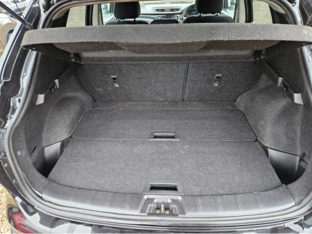 2014 Nissan Qashqai - thumbnail 10