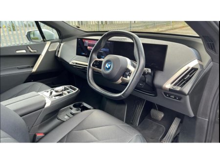2023 BMW iX XDRIVE40 M SPORT EDITION // PANORAMIC ROOF €45,950 thumbnail