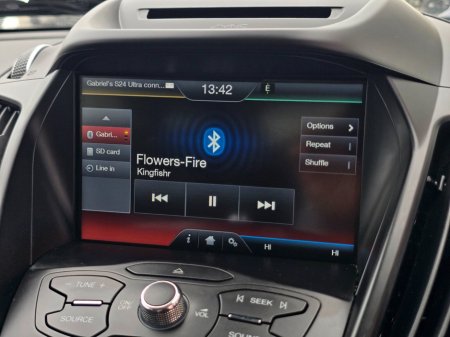 2016 Ford Kuga - thumbnail 29