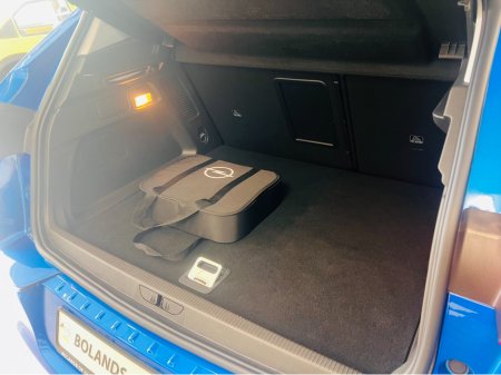 2024 Opel Grandland Huge Spec HYBRID As New Elegance Plus Heated Seats Heated Steering Wheel Fully Colour Coaded www.bolands.ie Est.1955 €32,950 thumbnail