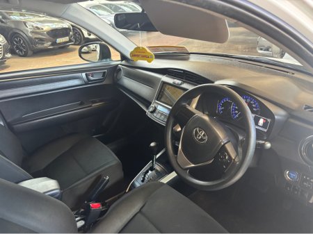 2020 Toyota Corolla - photo 2