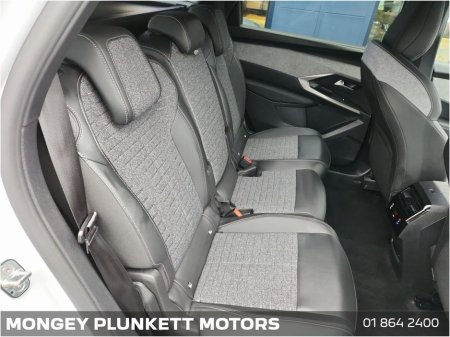 2025 Peugeot 5008 - thumbnail 13