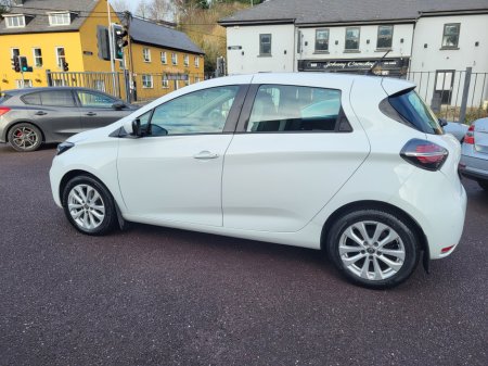 2022 Renault Zoe Iconic Rapid Charge 50Kwh R135, Long Range, Full Renault History €14,950 thumbnail