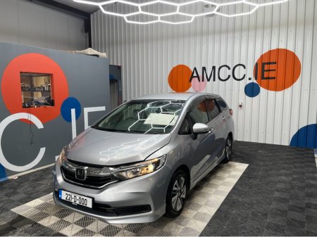 2022 Honda Shuttle €17950 2022 HONDA SHUTTLE HYBRID SENSING 1.5 AUTOMATIC / CRUISE CONTROL / REVERSE CAMERA AND MORE €17,950 thumbnail