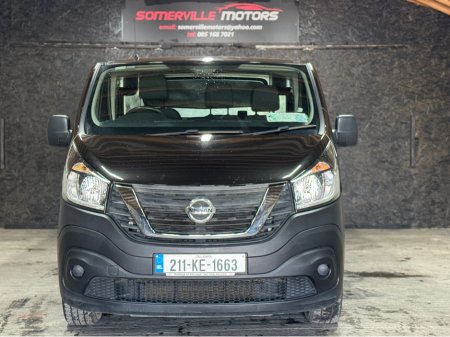 2021 Nissan NV300 - thumbnail 2