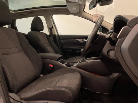 2017 Nissan Qashqai - thumbnail 17