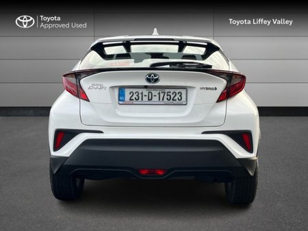 2023 Toyota C-HR HYBRID LUNA 4DR AUTO €28,950 thumbnail