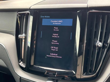 2018 Volvo XC60 T8 R-Design Pro AWD 320BHP €26,995 thumbnail