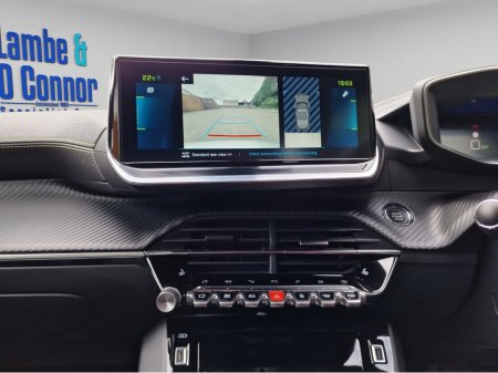 2021 Peugeot 2008 - thumbnail 16